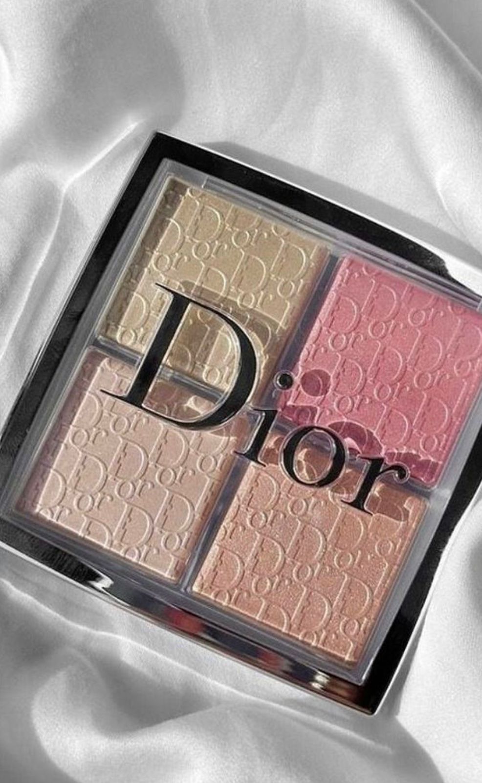 WhatsApp Image 2026-05-05 at 10.50.52 PM Dior Face Palette – Highlight, Blush & Bronzer | Radiant Glow Makeup - Image 1